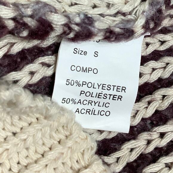 GeeGee Plum Purple and White Lace-Up Sweater, Size Small Cropped, Cozy, Feminine - Picture 5 of 7